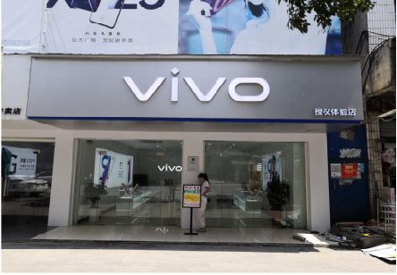 西平}做一个门店面广告招牌需要多少钱？